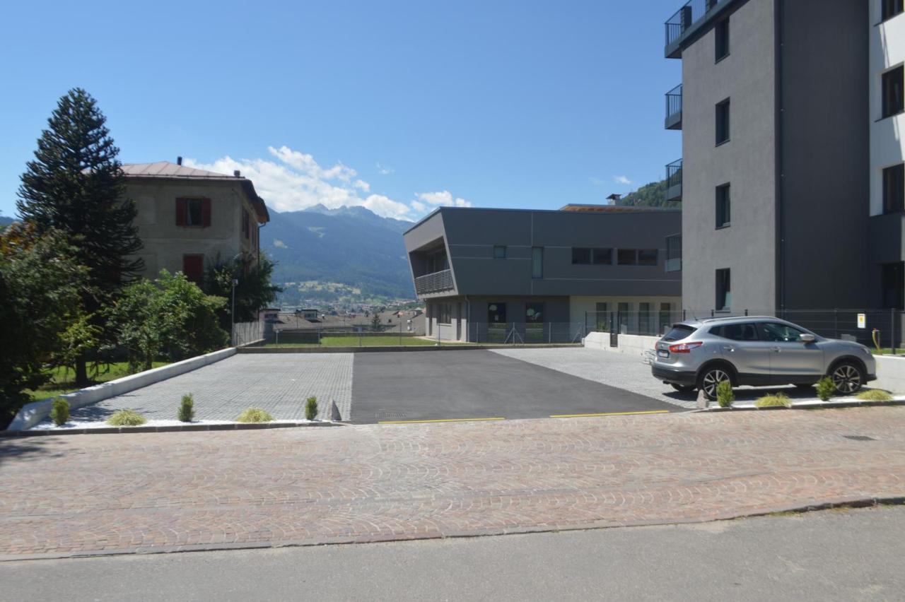 Suite Svaizer Con Giardino Privato Malè Eksteriør bilde